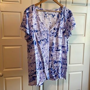 Lilly Pulitzer tee